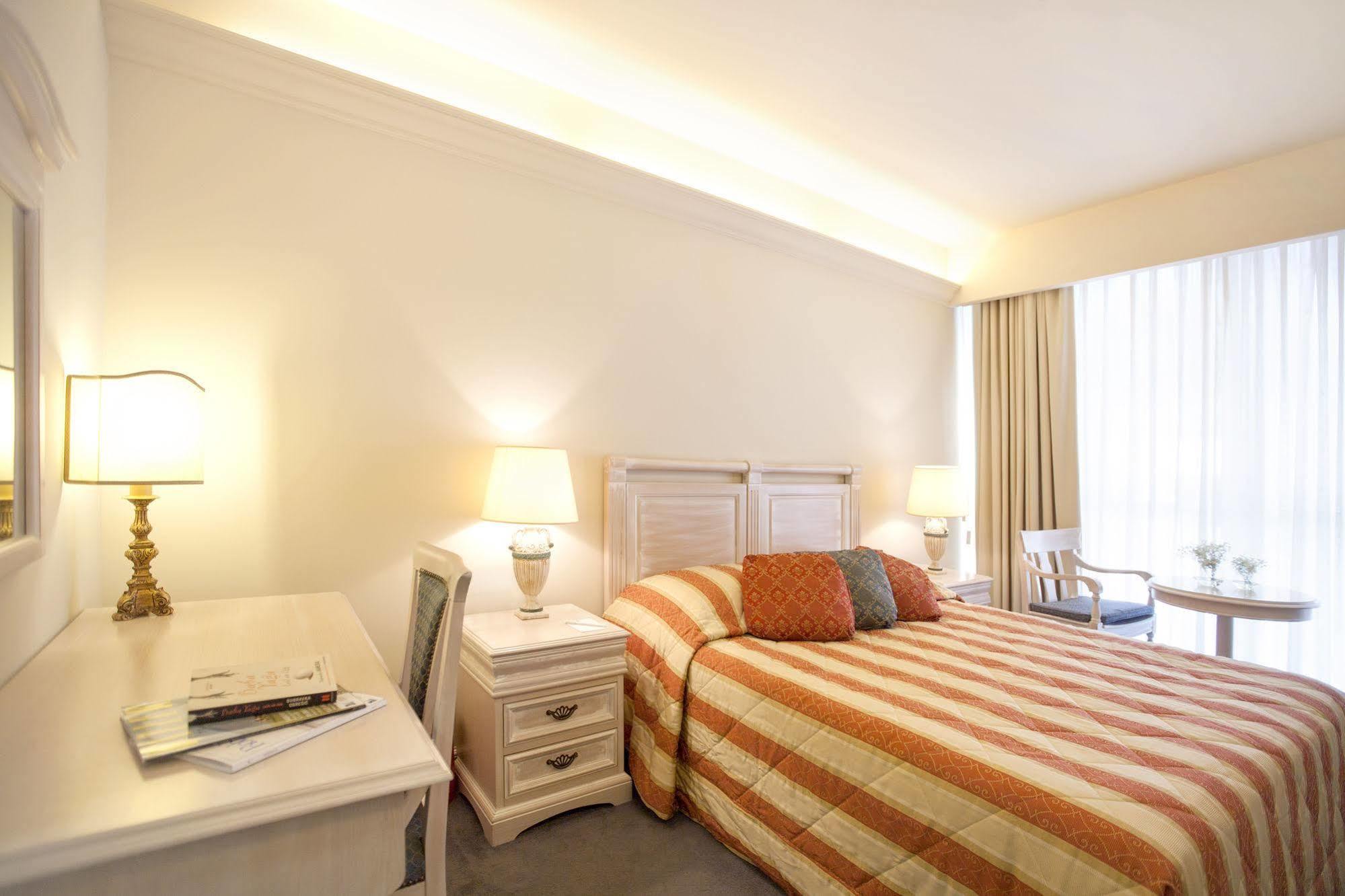 Grand Argentina Hotell